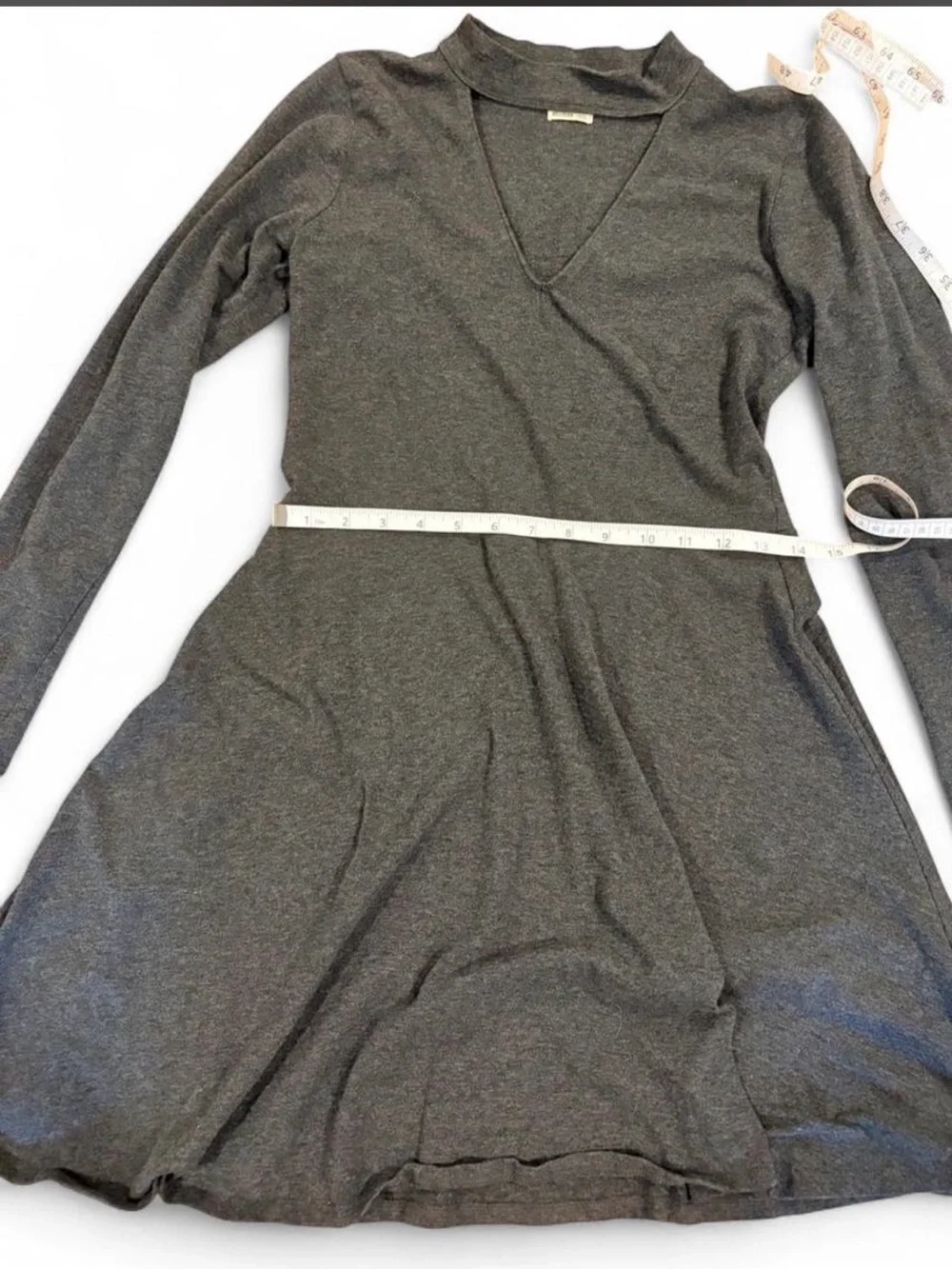 Hollister M Long-Sleeve Charcoal Gray Keyhole Skater Fit and Flare Medium Dress - Picture 6 of 6